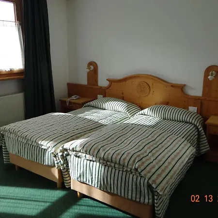 Mondeval Hotel