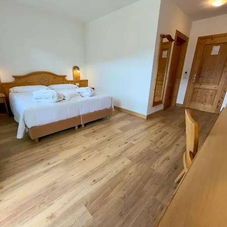 Mondeval Hotell 3*